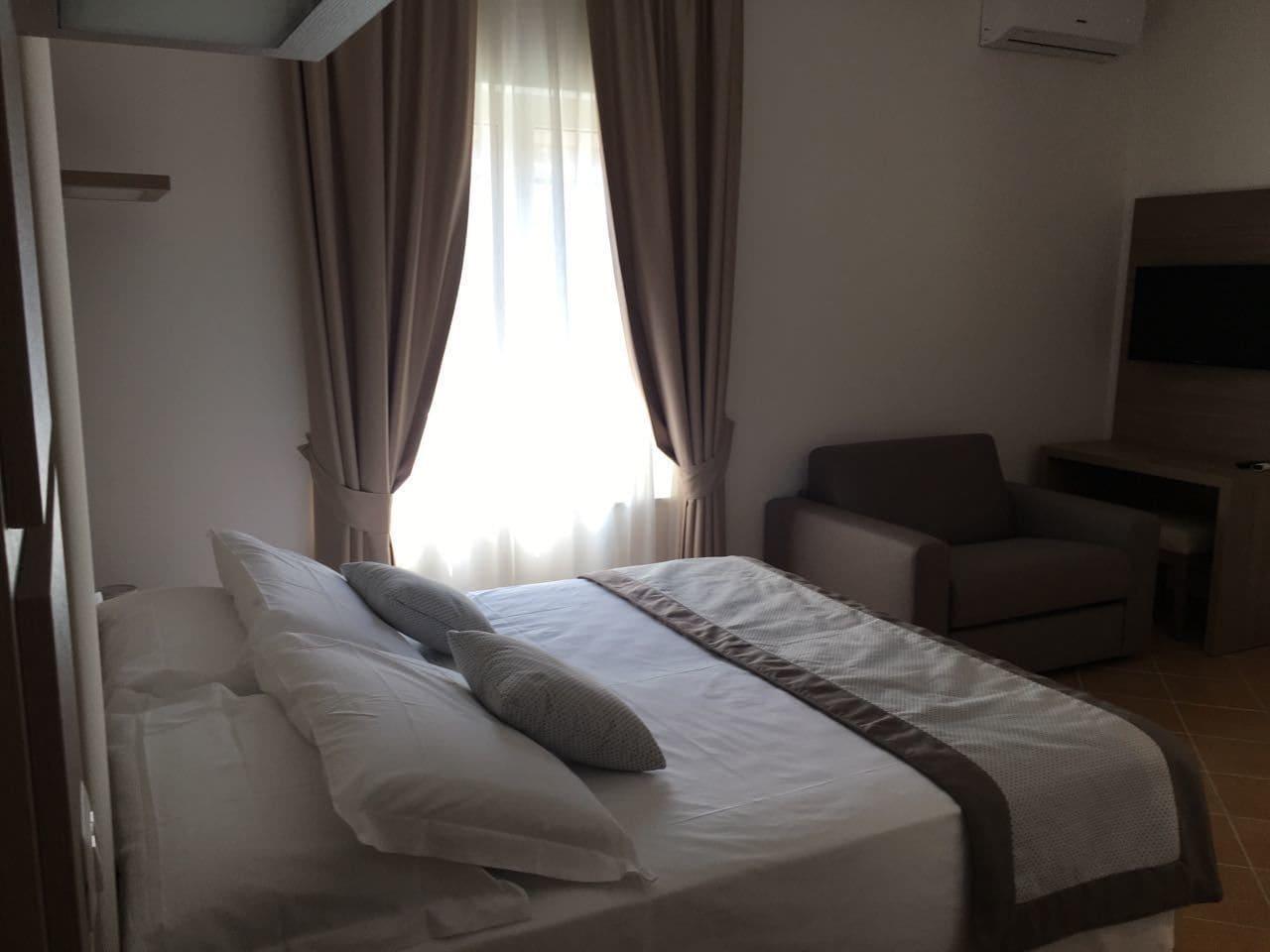 Hotiday Room Collection - Napoli Residenza Scarlatti Ngoại thất bức ảnh