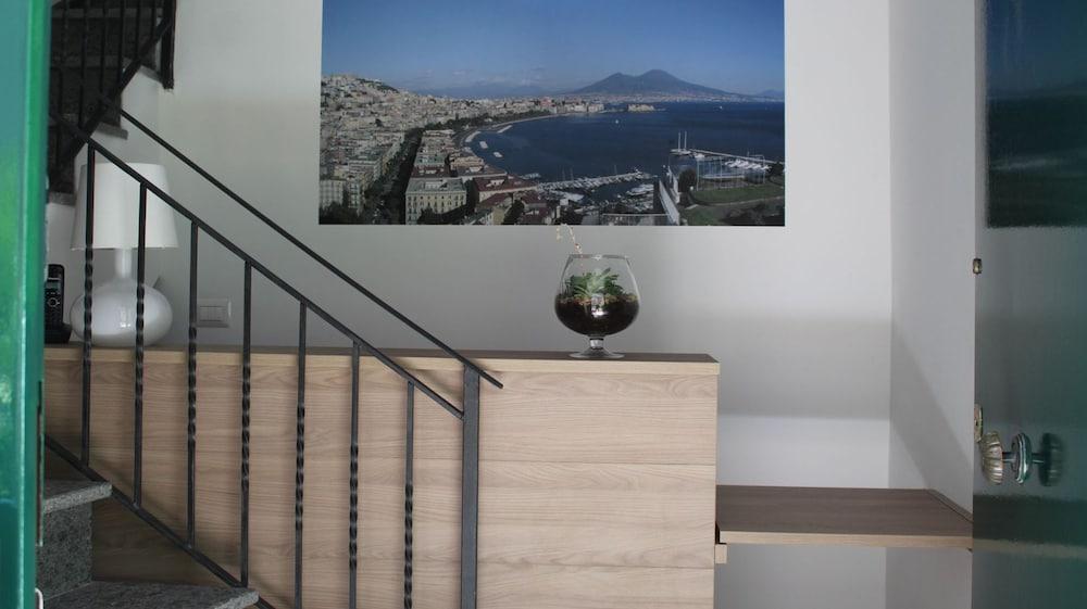 Hotiday Room Collection - Napoli Residenza Scarlatti Ngoại thất bức ảnh