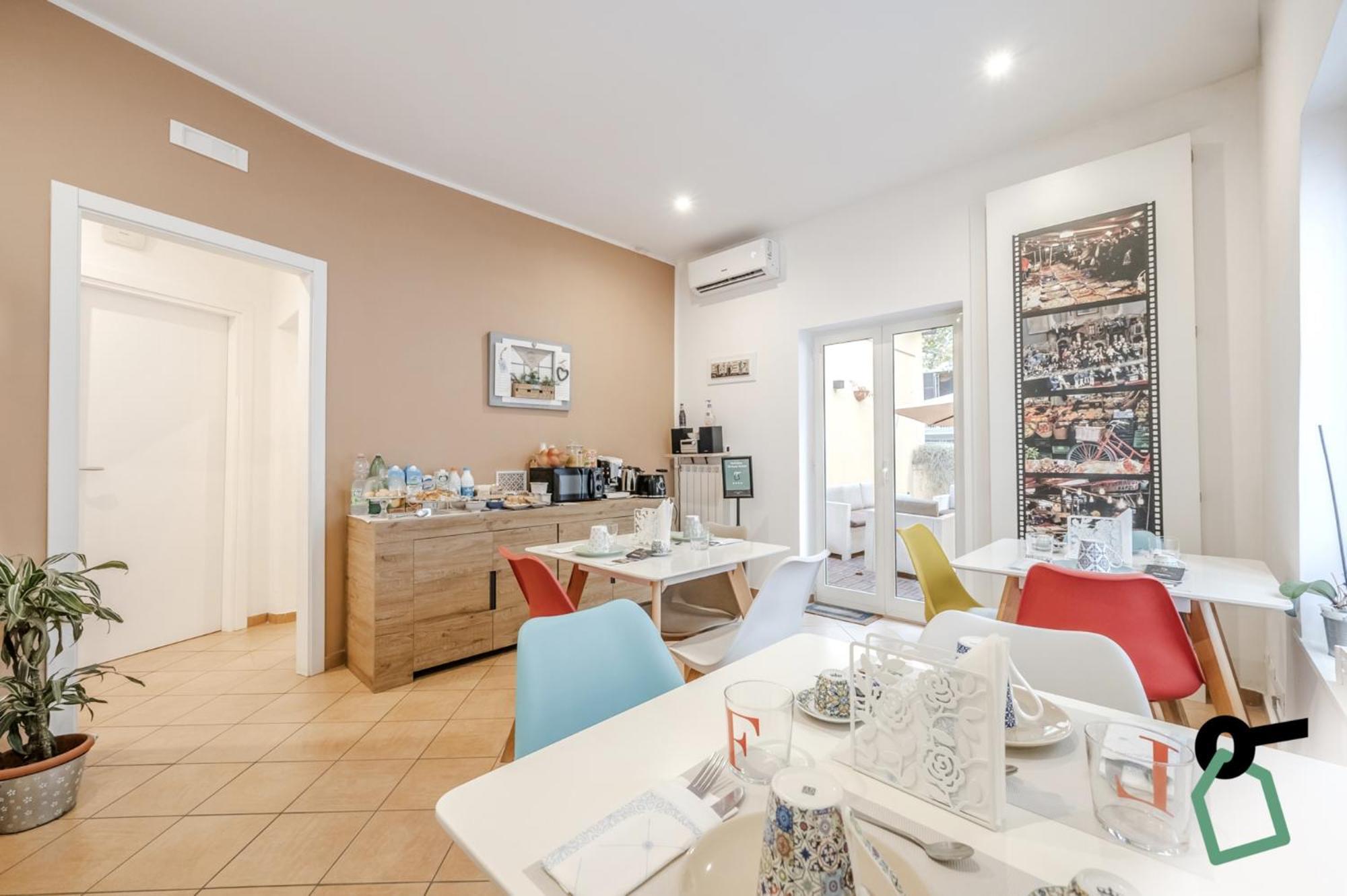 Hotiday Room Collection - Napoli Residenza Scarlatti Ngoại thất bức ảnh