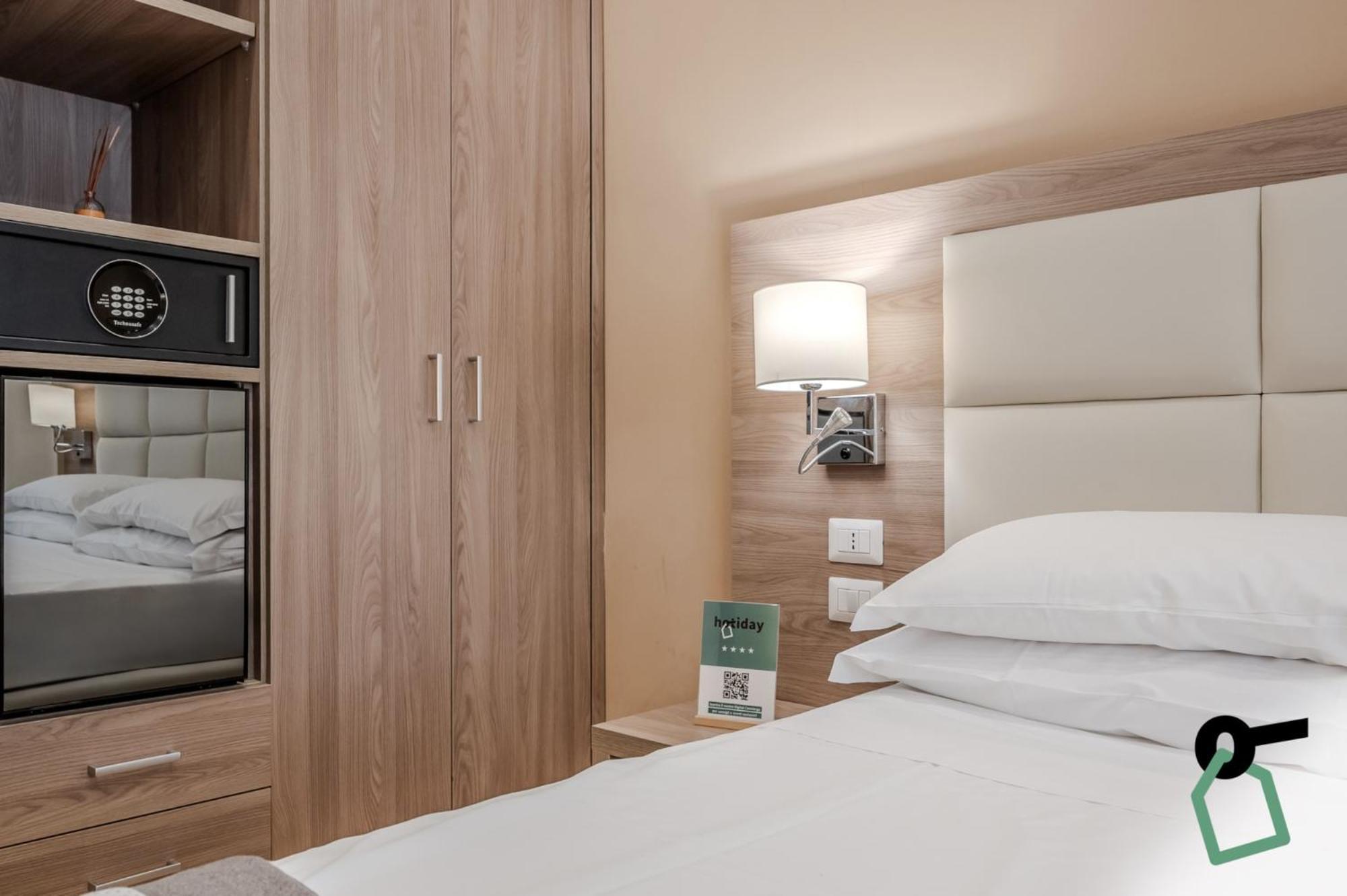 Hotiday Room Collection - Napoli Residenza Scarlatti Ngoại thất bức ảnh