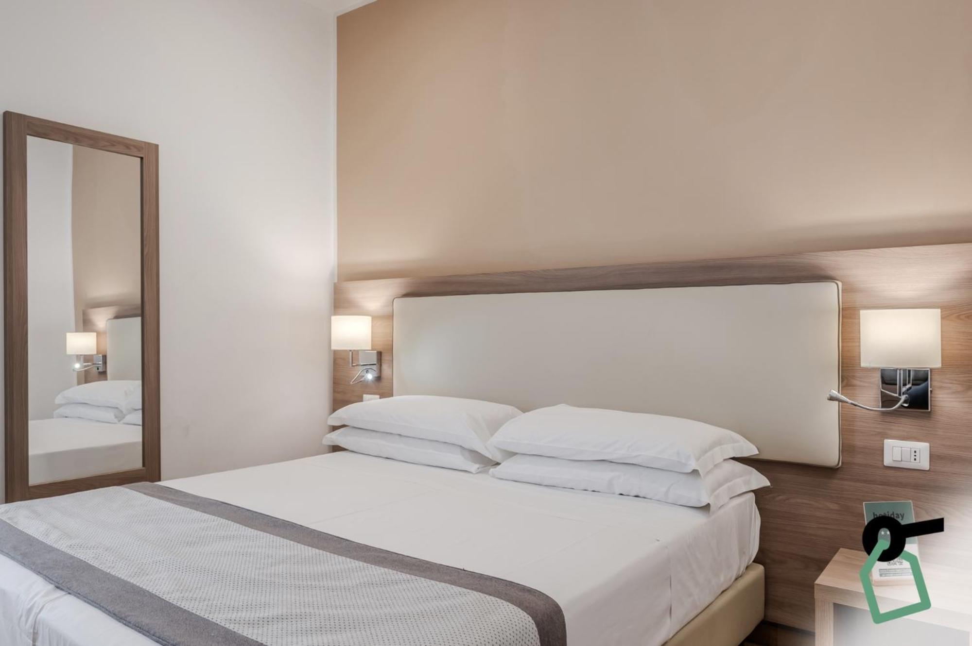 Hotiday Room Collection - Napoli Residenza Scarlatti Ngoại thất bức ảnh