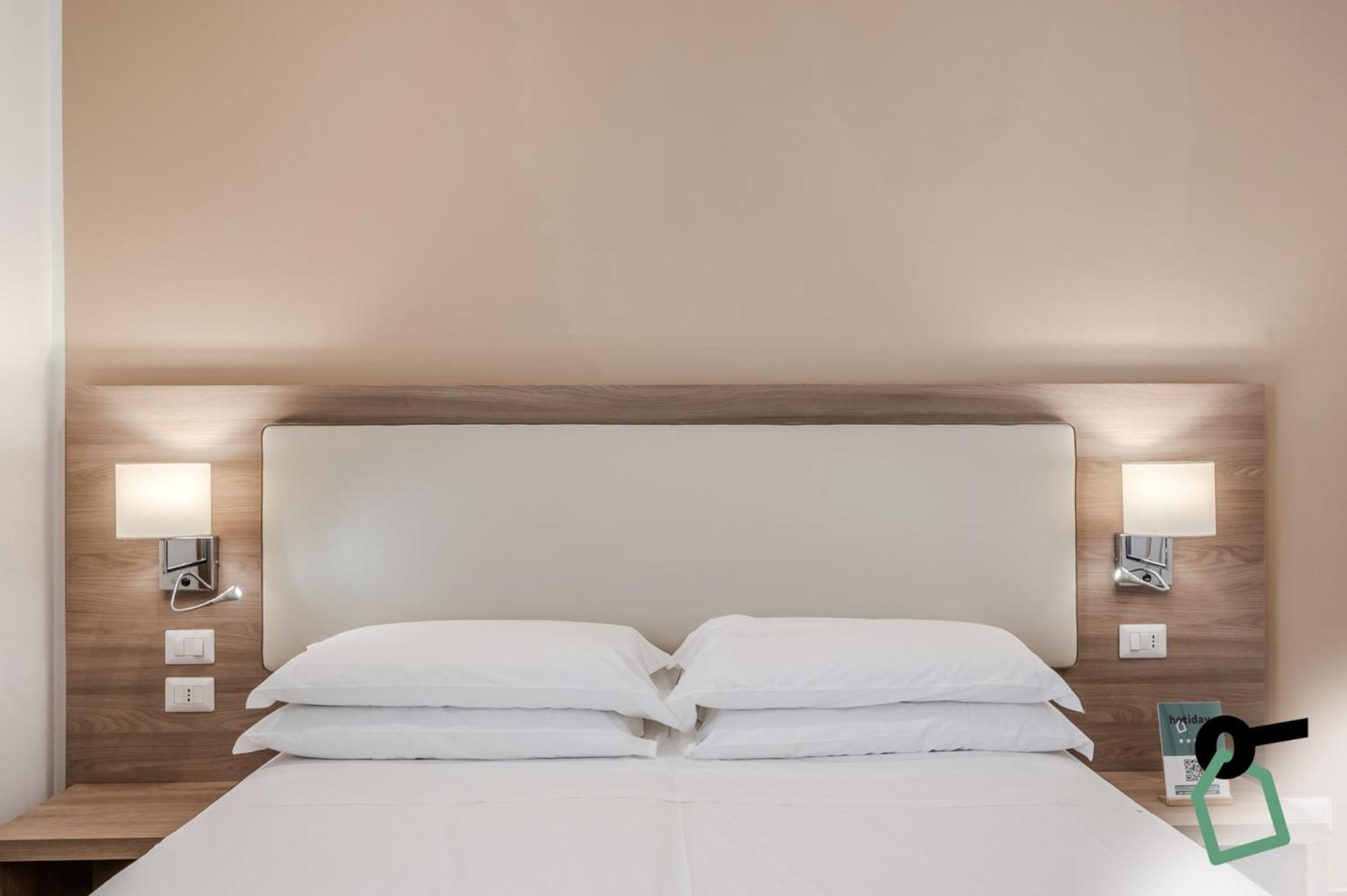 Hotiday Room Collection - Napoli Residenza Scarlatti Ngoại thất bức ảnh